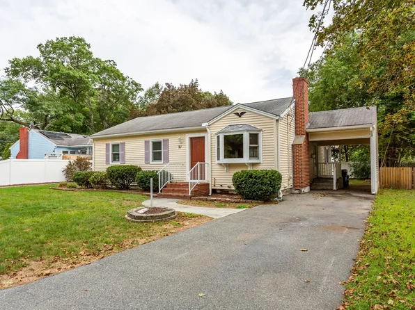 91 Breer St, Brockton, MA 02301