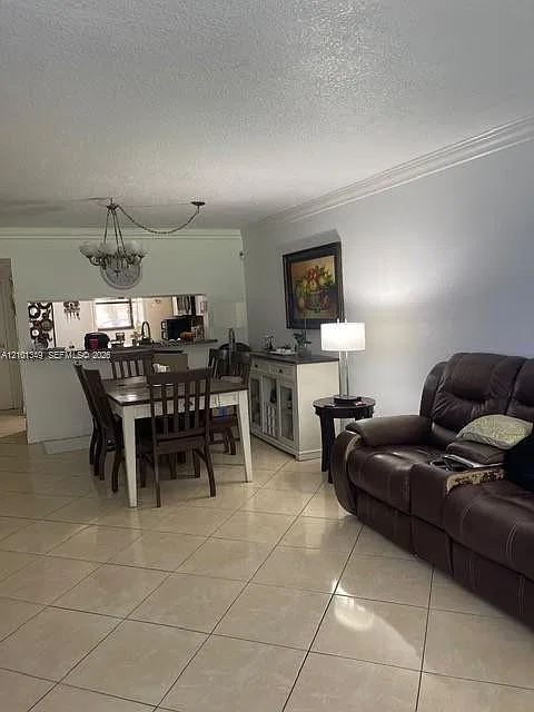 10227 NW 9th St Cir #107-3, Miami, FL 33172 — Photo 1