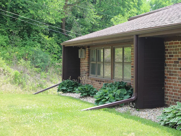 517 & 5233 Mulberry Dr — Photo 16