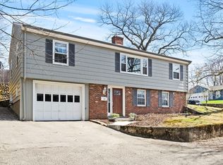 155 Cochrane St, Melrose, MA 02176