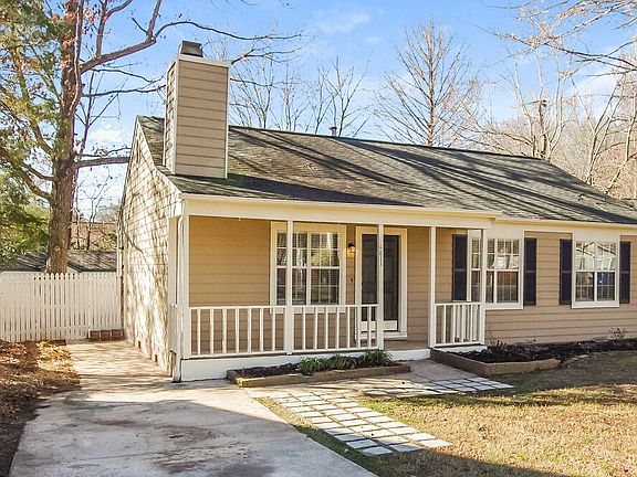 3rd image of 4813 Shea Ct