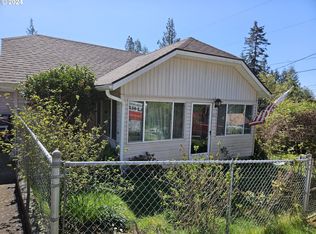 815 SE 3rd Ave, Coquille, OR 97423