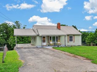 4416 Jake Buford Ave, Pulaski, VA 24301