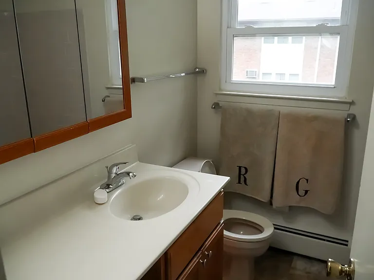 Rockwood Gardens Apartments — Photo 12
