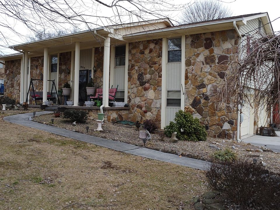 1st image of 804 Drinnon Dr