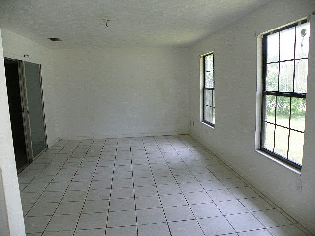1st image of 5415 Robert Scott Dr N