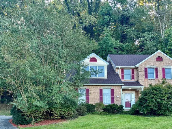 8308 Venture Dr, Waldorf, MD 20603