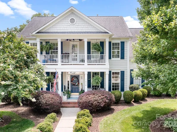 8538 Camberly Rd, Huntersville, NC 28078