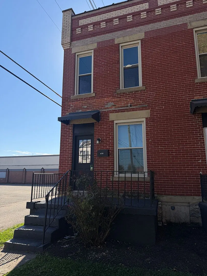 Fully Renovated 3 Bed / 2.5 Bath with Exposed Brick, New Garage & Fenced Yard — Photo 2
