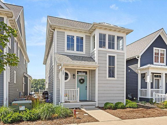 2nd image of 207 Leeward Way