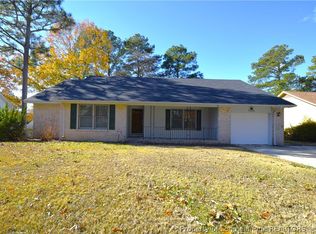 7486 Fairpoint Dr, Fayetteville, NC 28314