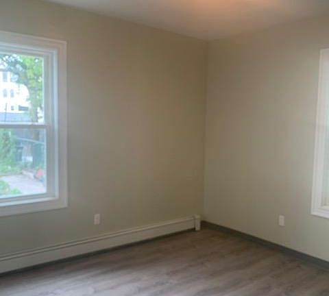 5th image of 81-83 Bromfield St #1