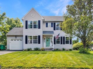 266 E Flagstone Dr, Newark, DE 19702