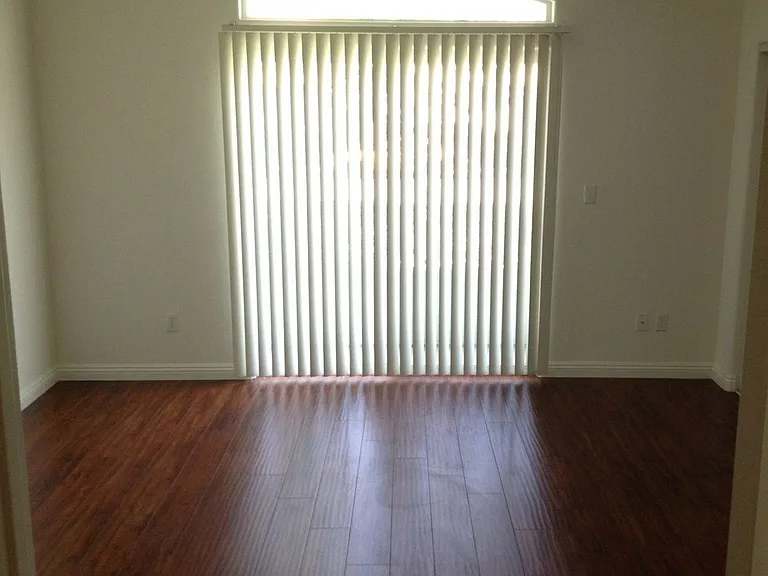 OXNARD — Photo 7