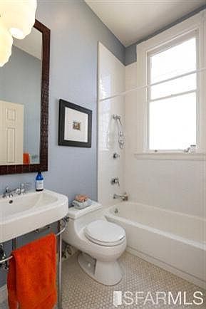 1st image of 734 Shrader St