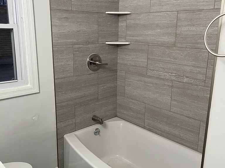 255 Kingston Rd #2 — Photo 7