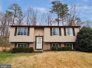 13449 Greenvale Rd, Woodbridge, VA 22192