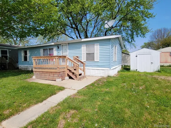 7298 109th St, Flushing, MI 48433