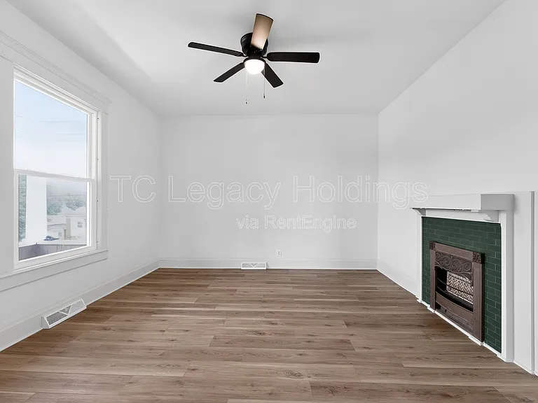 1527 Farland Ave — Photo 4