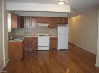 7018 73rd St, Glendale, NY 11385