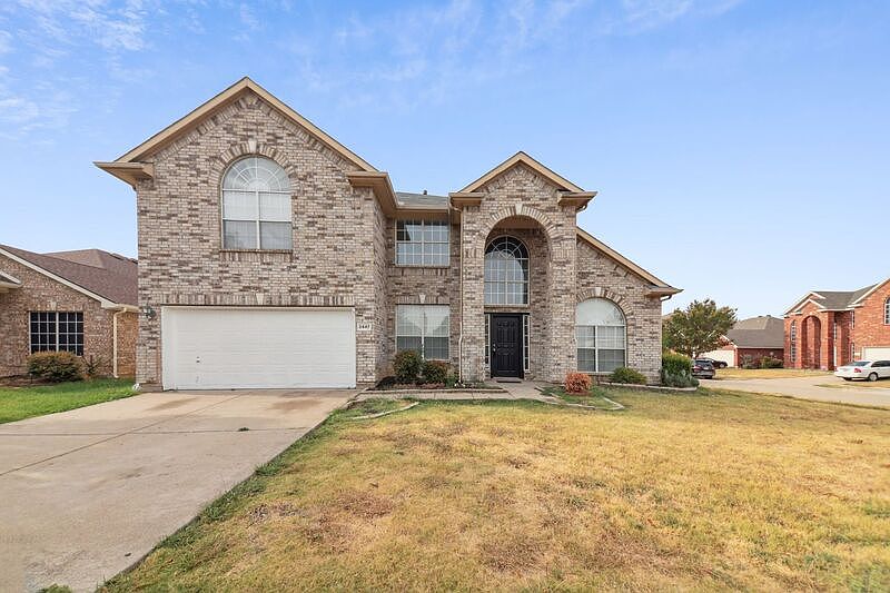 1st image of 2447 Ranchview Dr