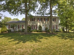 40 Dunbar Dr, Princeton Junction, NJ 08550