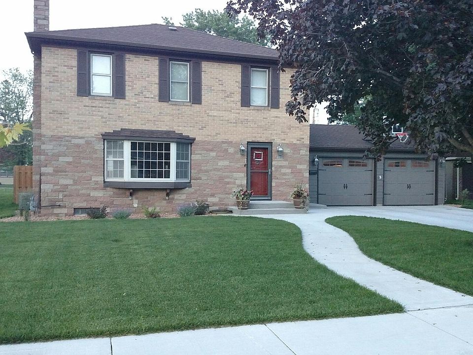 1st image of 1240 10th Ave N