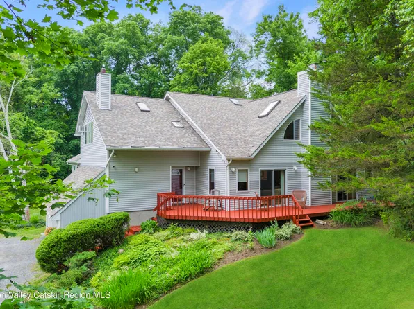 70 Duck Pond Road, Stone Ridge, NY 12484