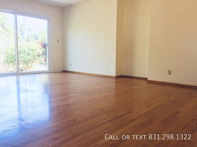 501 Spruce St — Photo 4