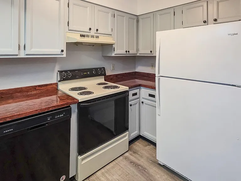 5 Eleven Estates Dr — Photo 10