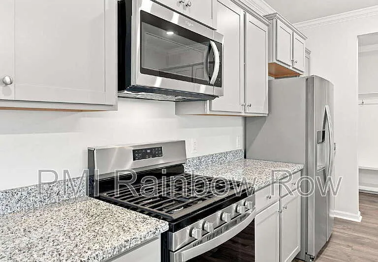 407 Oak View Way — Photo 4