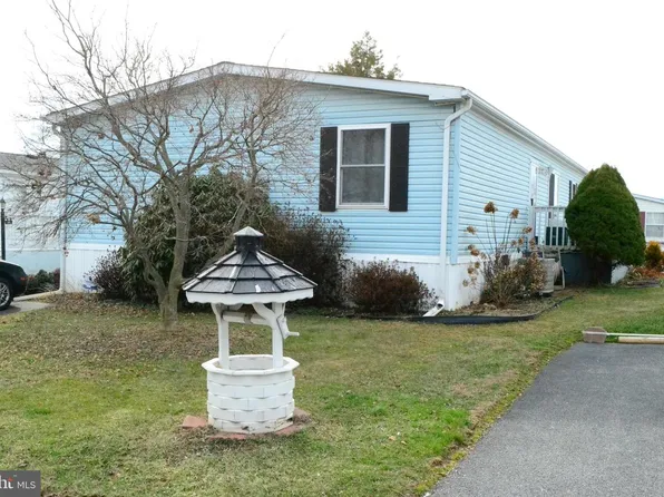 105 Bridlewood Ct S, Lancaster, PA 17603