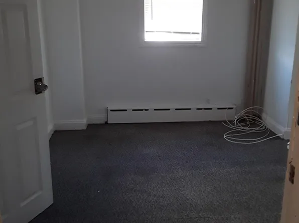 1682 Harrison St, Philadelphia, PA 19124