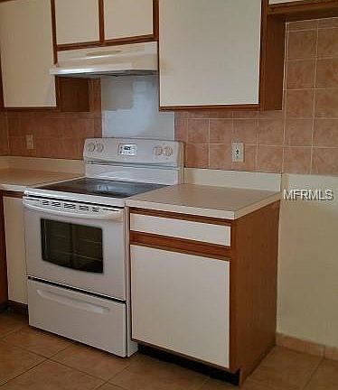 4th image of 2404 Avalon Ct