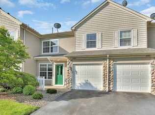1895 Wildflower Ct, Shoreview, MN 55126