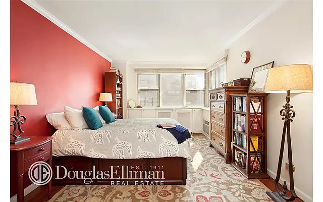 Sold by Douglas Elliman | media 4