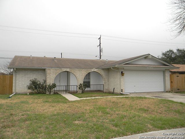 1st image of 722 Sawtooth Dr