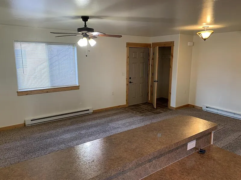 2 bed, 1.0 bath, 850 sqft, $1,425 — Photo 3