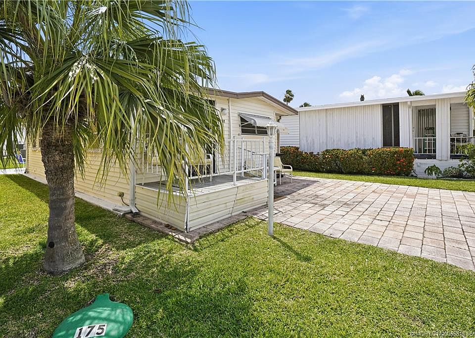 1st image of 175 Nettles Blvd
