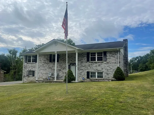 383 Old Mill Rd, Beckley, WV 25801