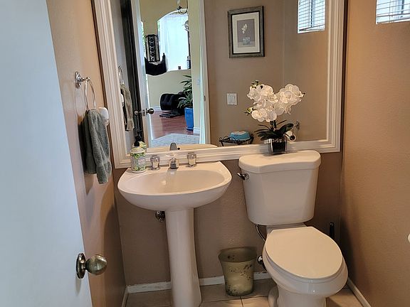 Downstairs shared bathroom