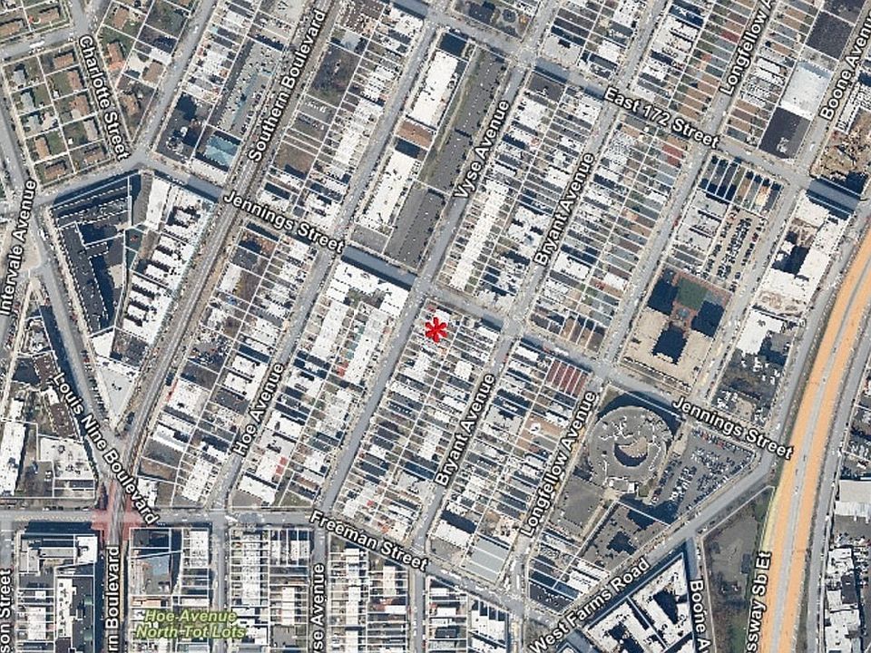 2nd image of 1448 Vyse Ave #1