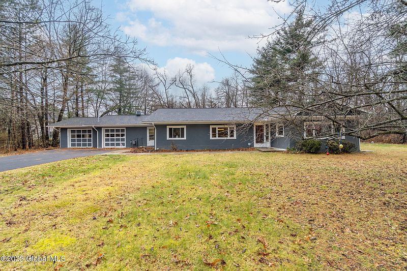 3rd image of 672 RT-146A