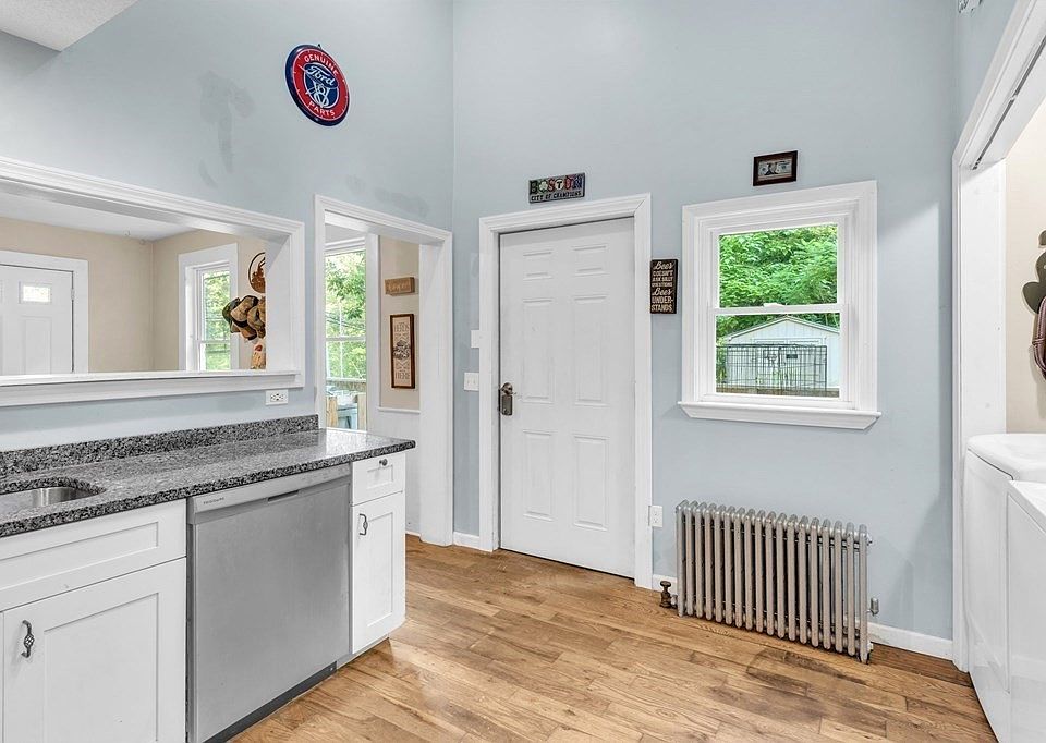 34 Worthington Rd, Huntington, MA 01050 Zillow