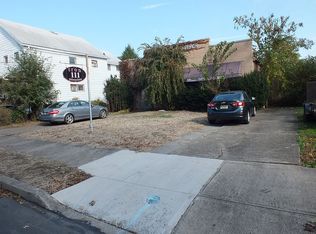 111 Sharpe St, Kingston, PA 18704