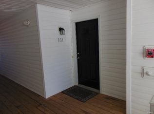 331 Saravalle Dr, Saint Peters, MO 63376