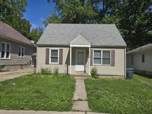 2176 N Church St, Decatur, IL 62526