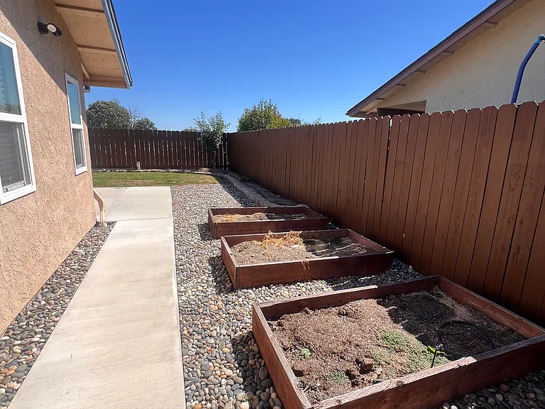 3293 Oak Knoll Dr — Photo 20