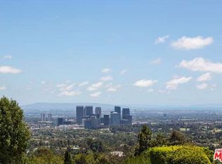 1427 Laurel Way, Beverly Hills, CA 90210