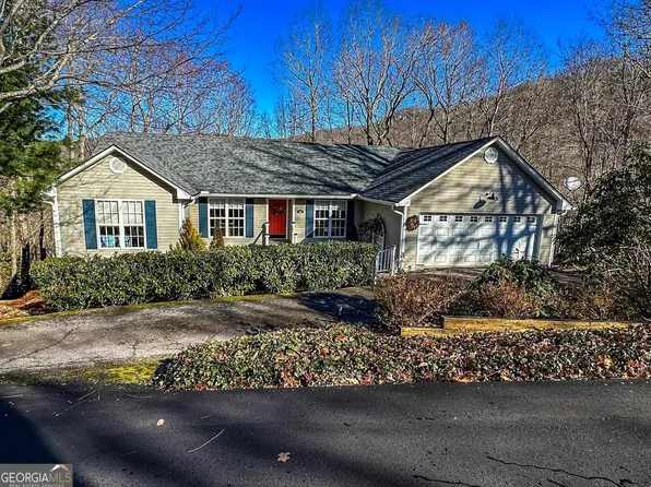 142 Dalton Dr, Dillard, GA 30537